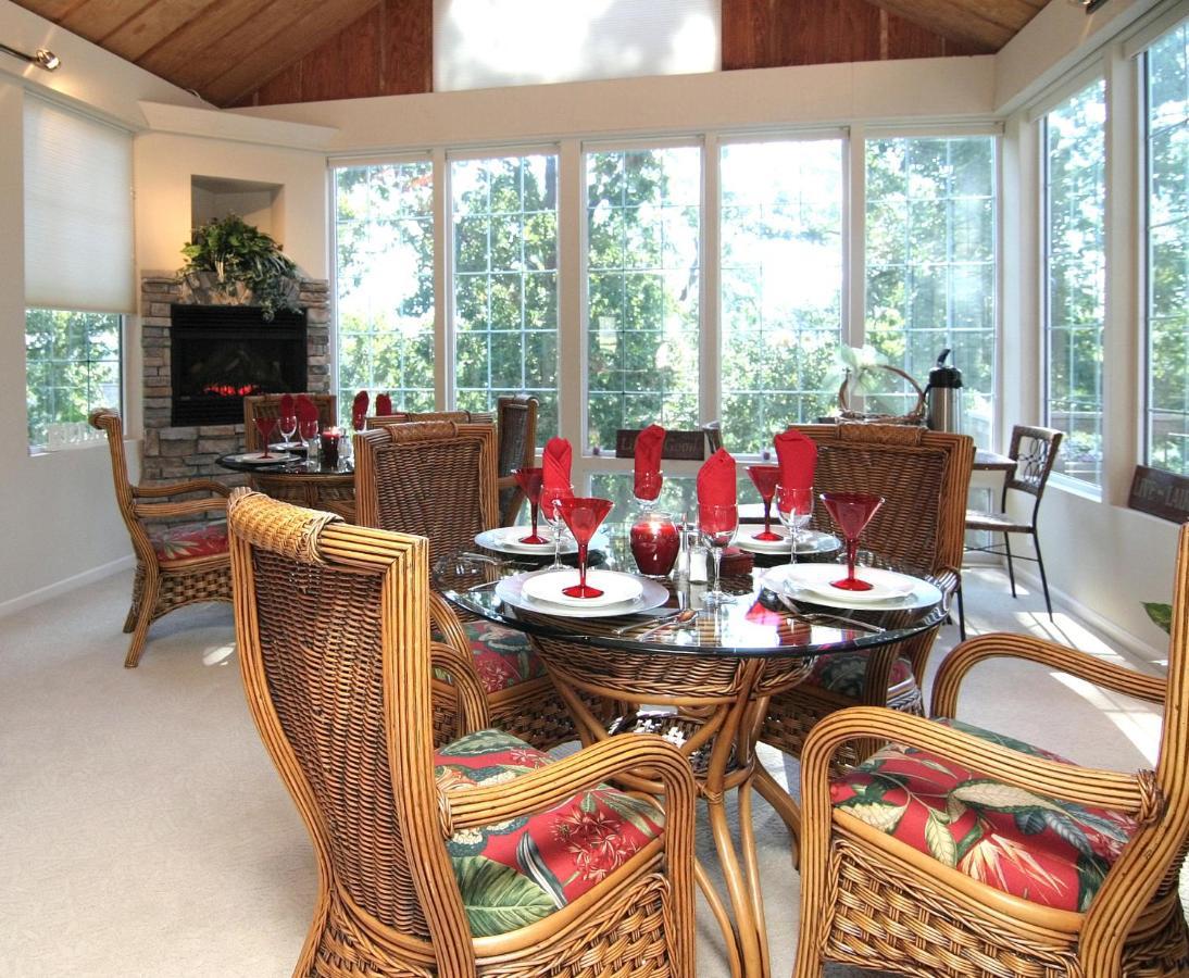 Inn At Harbour Ridge Bed And Breakfast Osage Beach Exterior foto